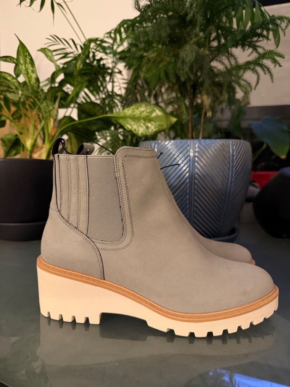 Maurices Colby Women's Gray Chelsea Lug Sole Ankle Boot